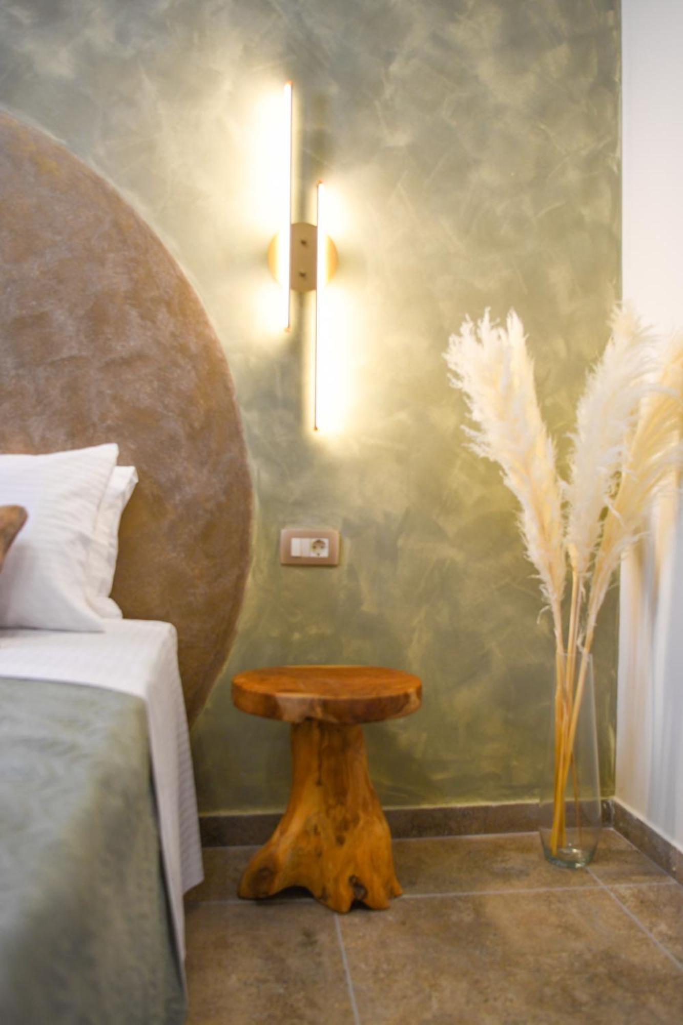 Vivis Hub Aparthotel Аргостолион Екстериор снимка